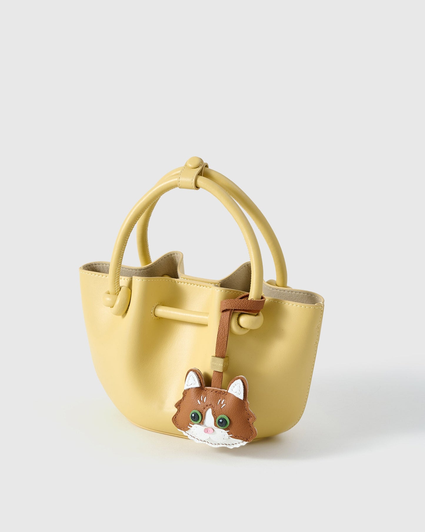 EUROPEAN SHORTHAIR CAT CHARM