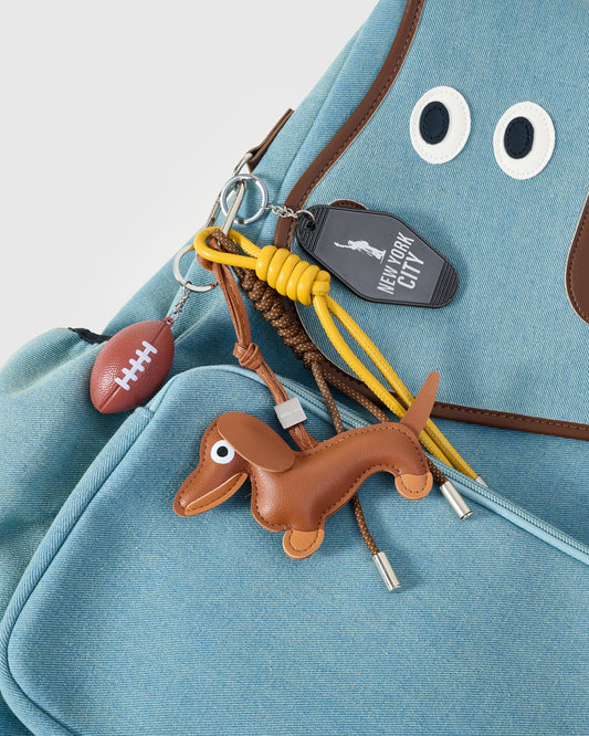 DACHSHUND BACKPACK + CHARM