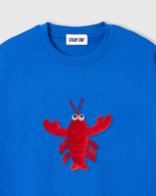 SHRIMP HUG T-SHIRT