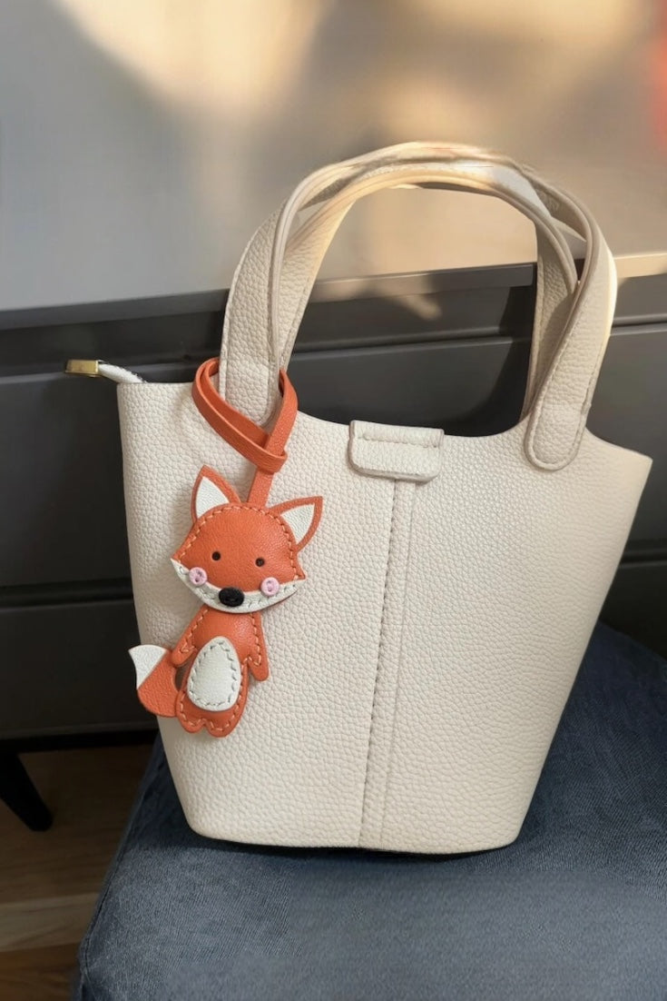 FOX CHARM