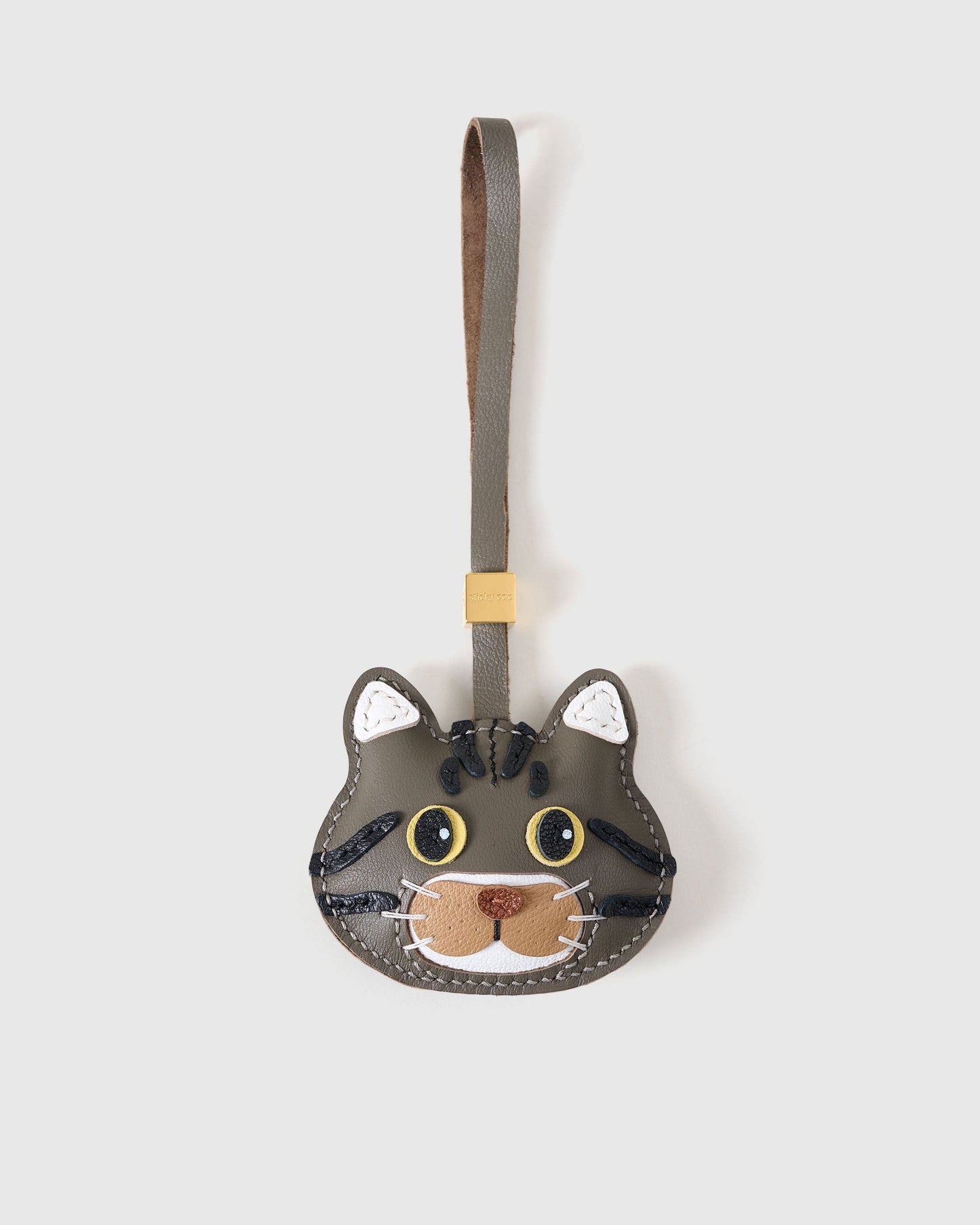 AMERICAN SHORTHAIR CAT CHARM