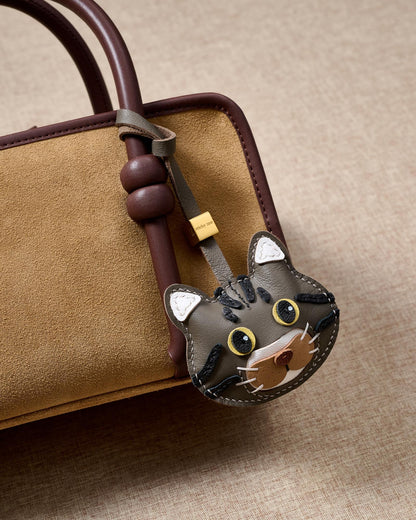 AMERICAN SHORTHAIR CAT CHARM