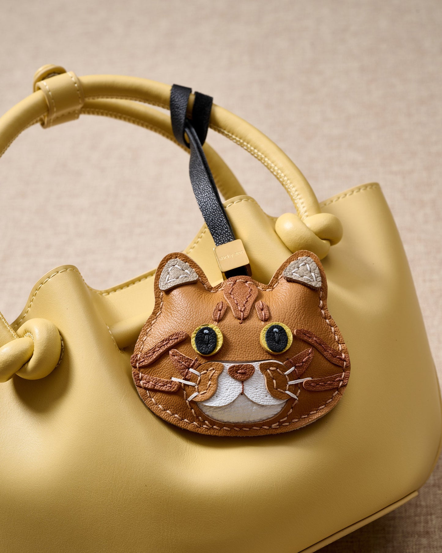 BRITISH SHORTHAIR CAT CHARM