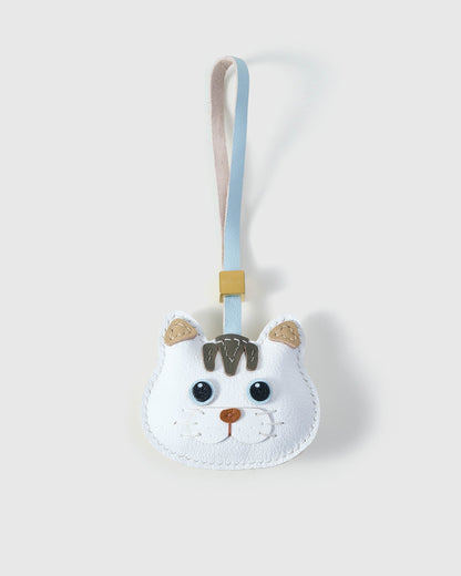 BRITISH SHORTHAIR CAT CHARM – CLOUD DREAM EDITION