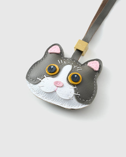 BRITISH SHORTHAIR CAT CHARM – MIST EDITION