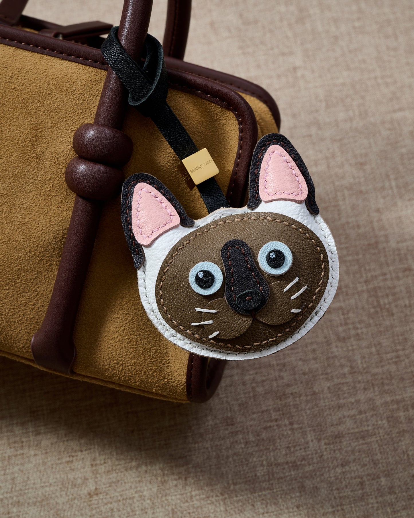 SIAMESE CAT CHARM