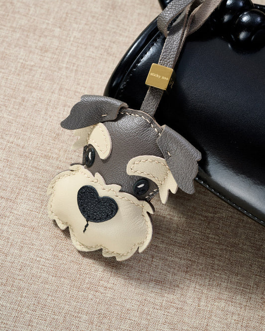 SCHNAUZER CHARM