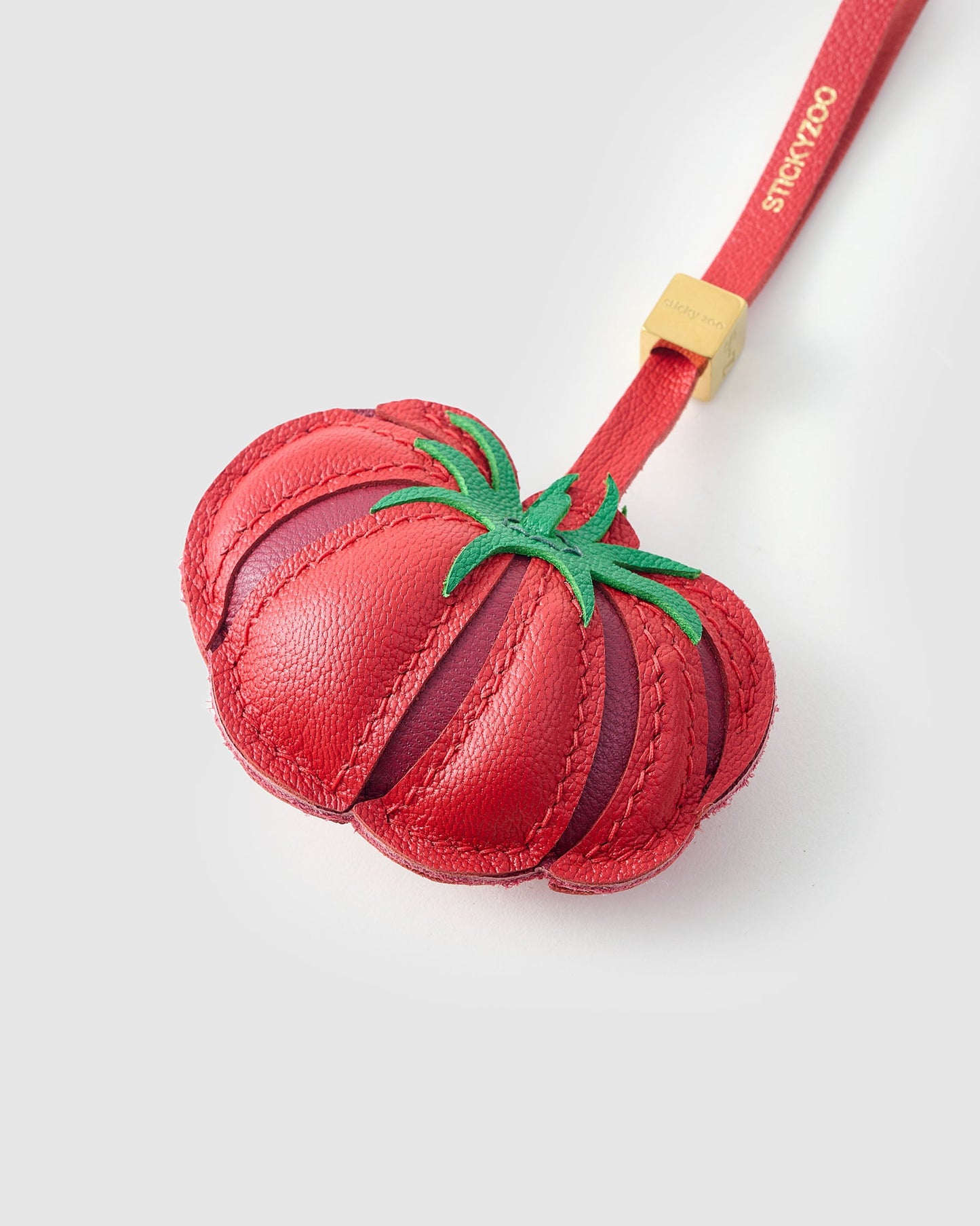 DELUX TOMATO CHARM