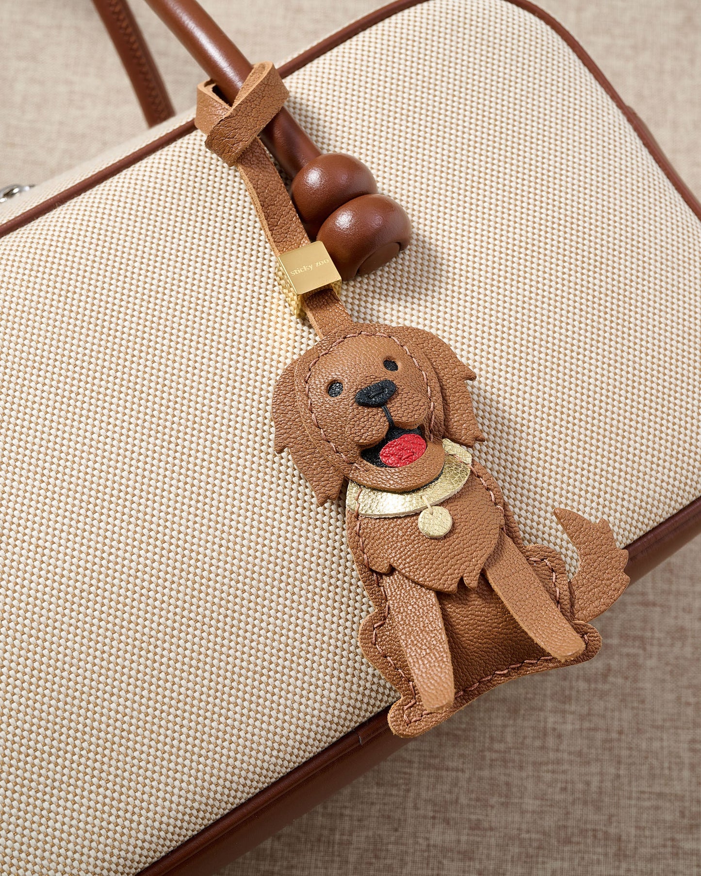 GOLDEN RETRIEVER CHARM