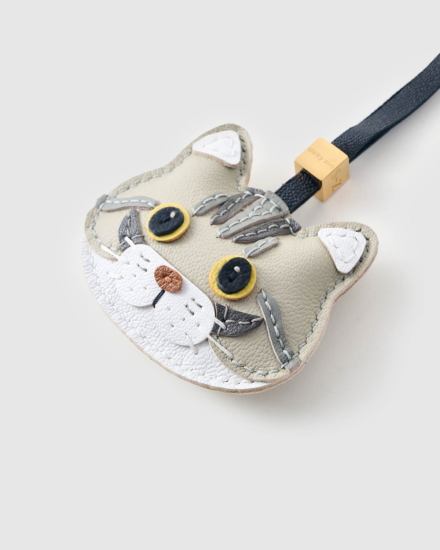 AMERICAN SHORTHAIR CAT CHARM – SILVER TABBY EDITION