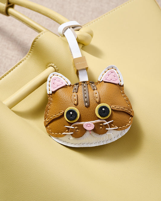 ORANGE TABBY CAT CHARM