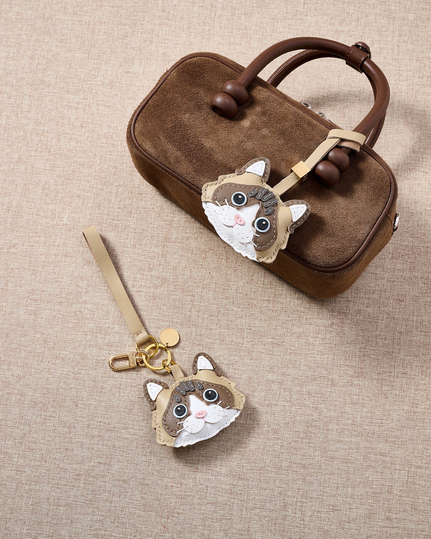 RAGDOLL CAT CHARM – LATTE PAWS EDITION