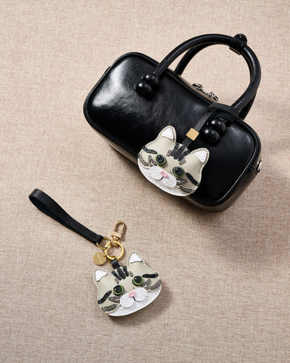 AMERICAN SHORTHAIR CAT CHARM – SILVER TABBY EDITION