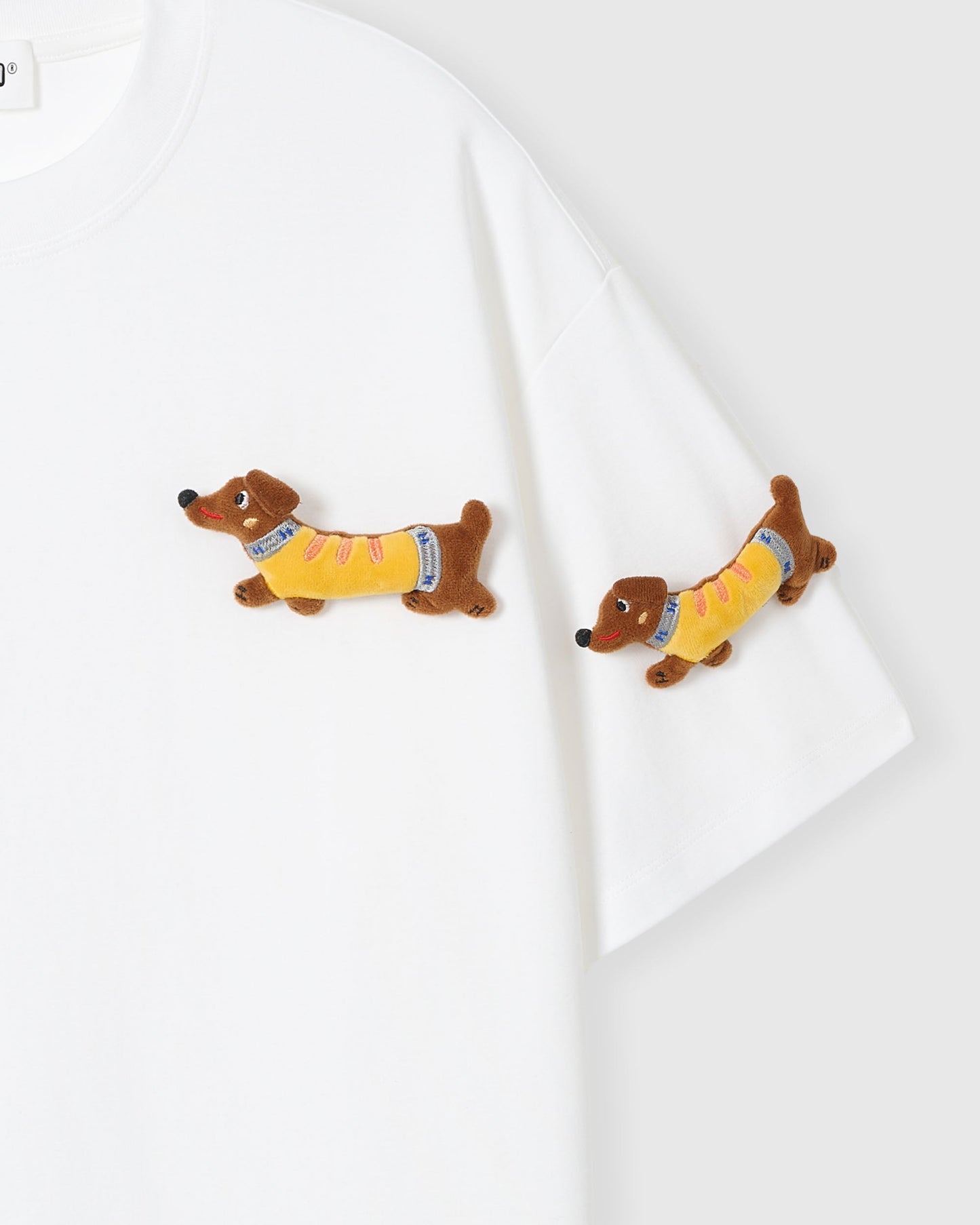 DACHSHUND PARADE T-SHIRT