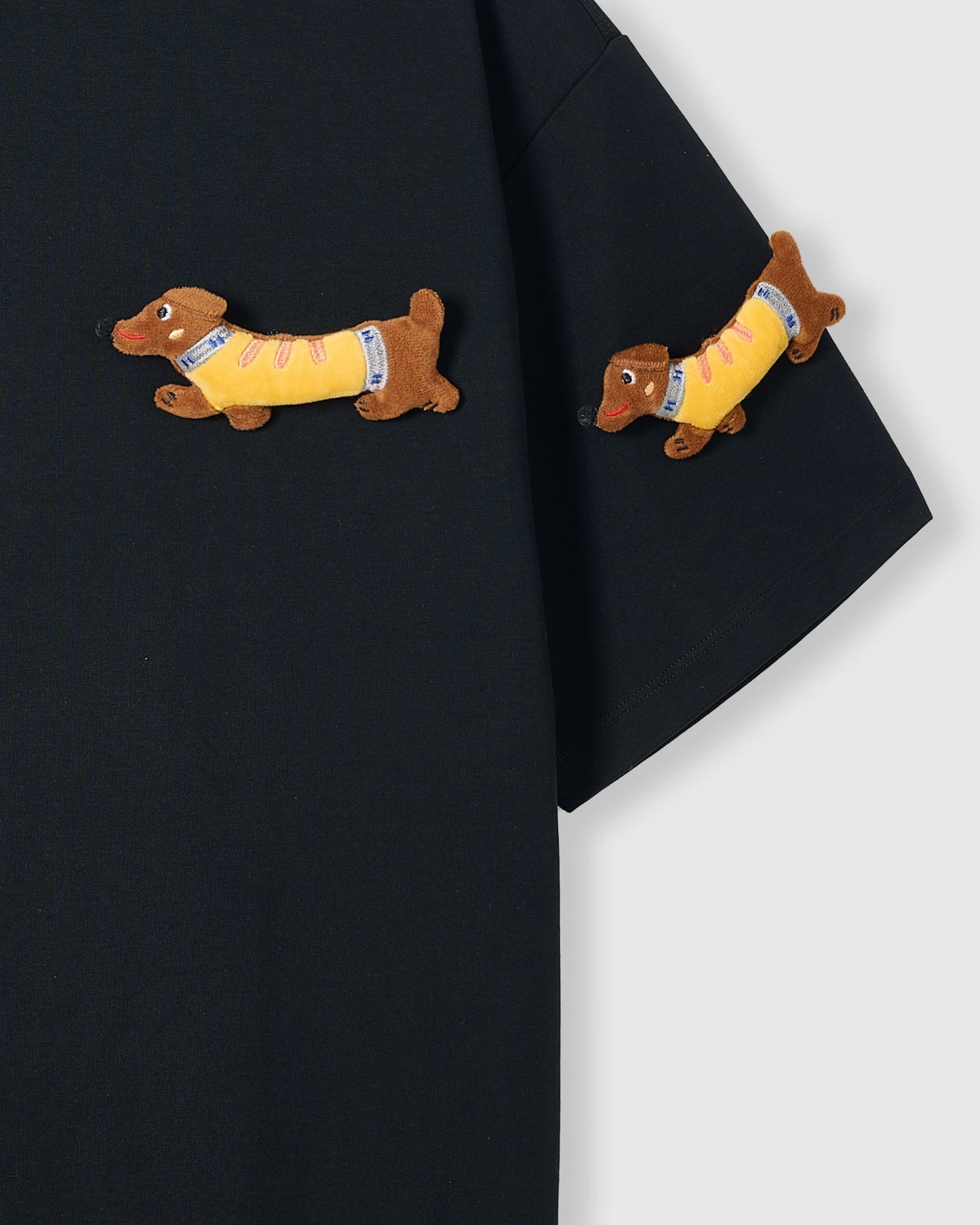 DACHSHUND PARADE T-SHIRT