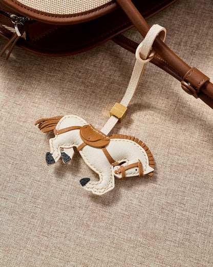 MAISON HORSE CHARM