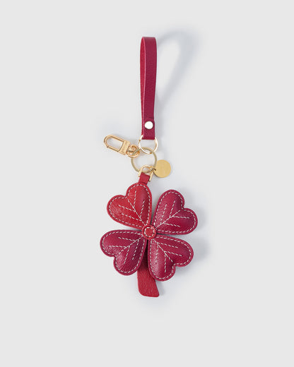 LUCKY CLOVER CHARM