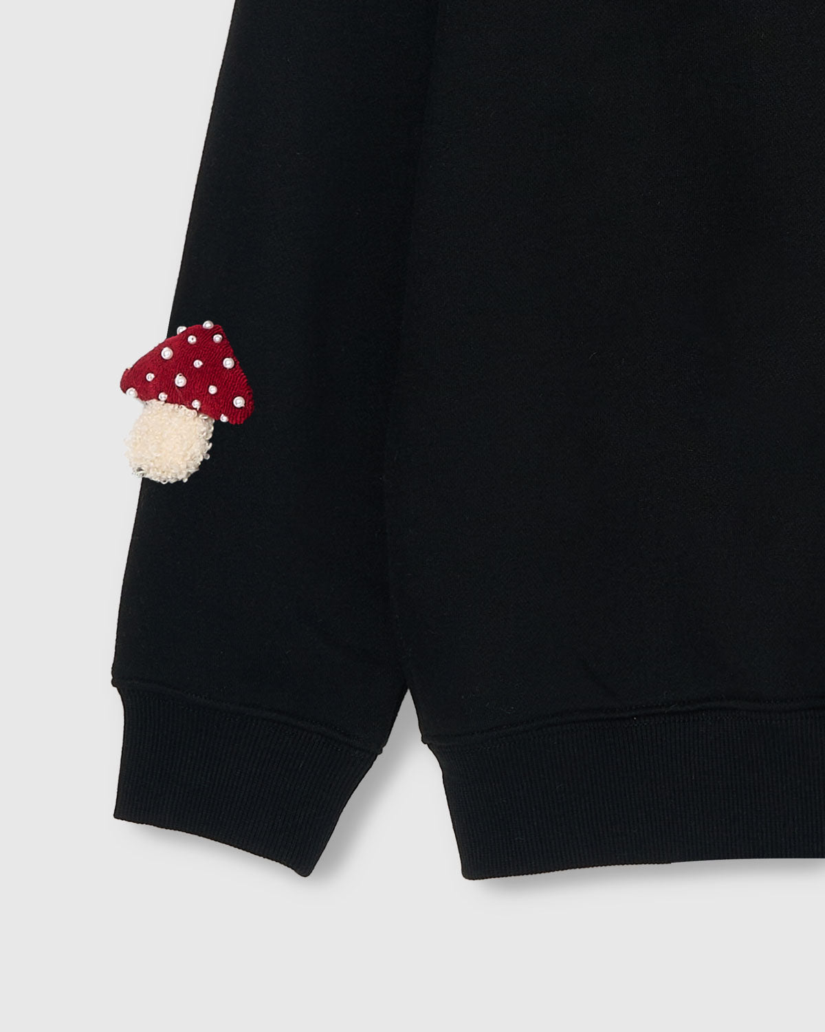 MUSHROOM SWEATSHIRT