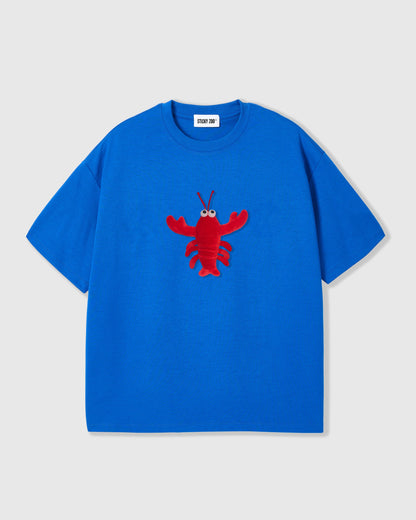 SHRIMP HUG T-SHIRT