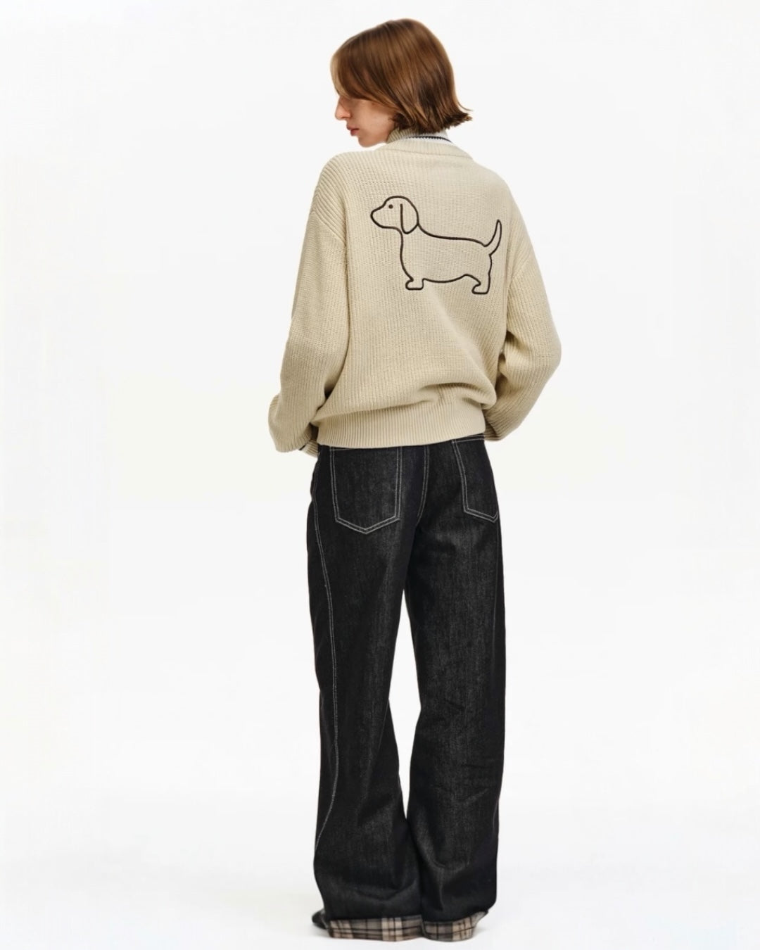 DACHSHUND OUTLINE SWEATER