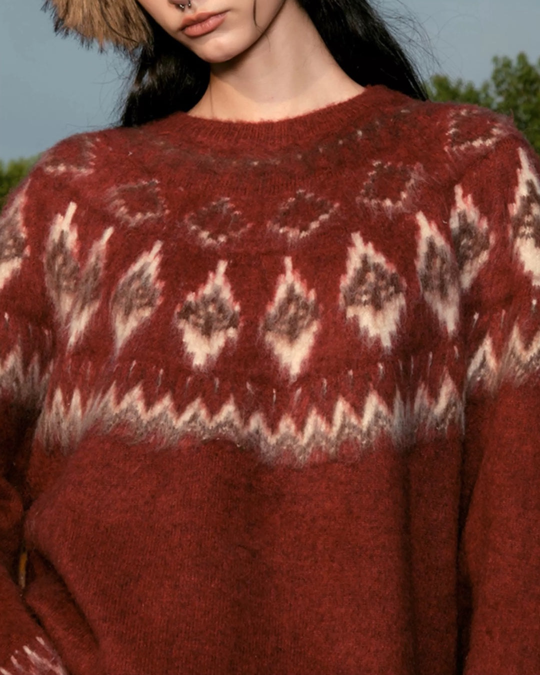 HOLINA SWEATER